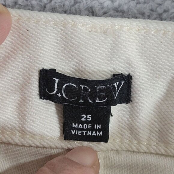 NWOT J.Crew Womens Denim Shorts Beige‎ Size 25 High Rise Pleated - Picture 4 of 7